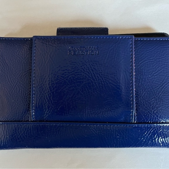Kenneth Cole Reaction Patent Lapis Blue Mirrored Snap Shut Bifold Wallet - Picture 5 of 8